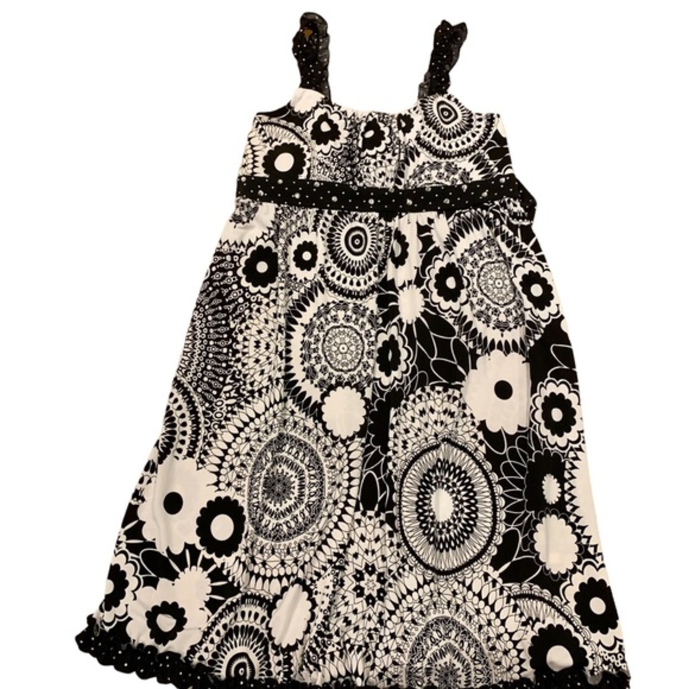 Justice Black‎ & White Summer Dress 14